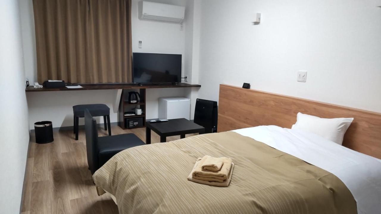 Basic Hotel จิจิบุ ภายนอก รูปภาพ